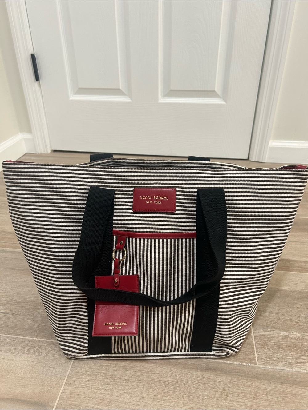 Henri bendel tote